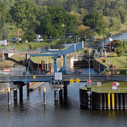Schleuse Dömitz mit Hubbrücke